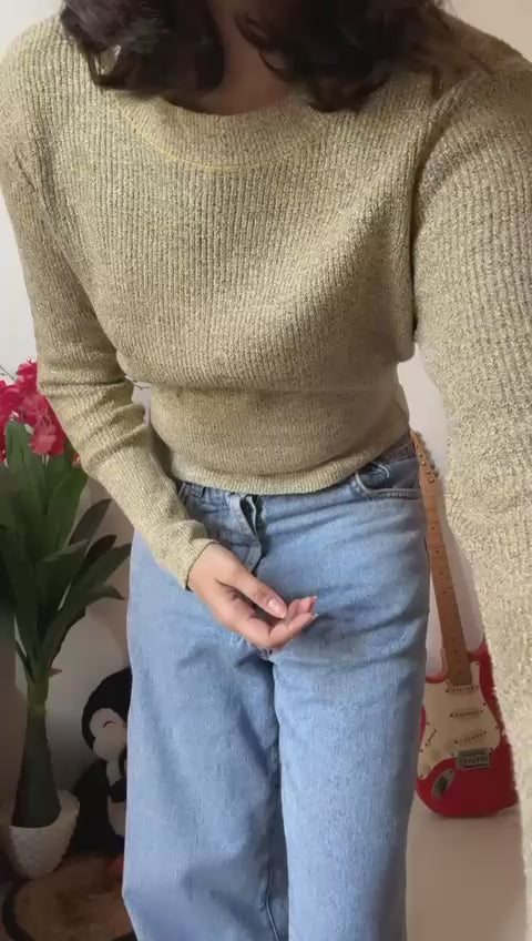 Go Casually Women's Green Winter Top